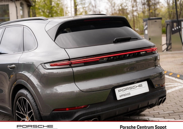 Porsche Cayenne cena 754422 przebieg: 18000, rok produkcji 2023 z Szlichtyngowa małe 781